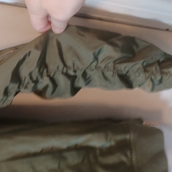 Steve Madden bomber/ windbreaker - Picture 8 of 17